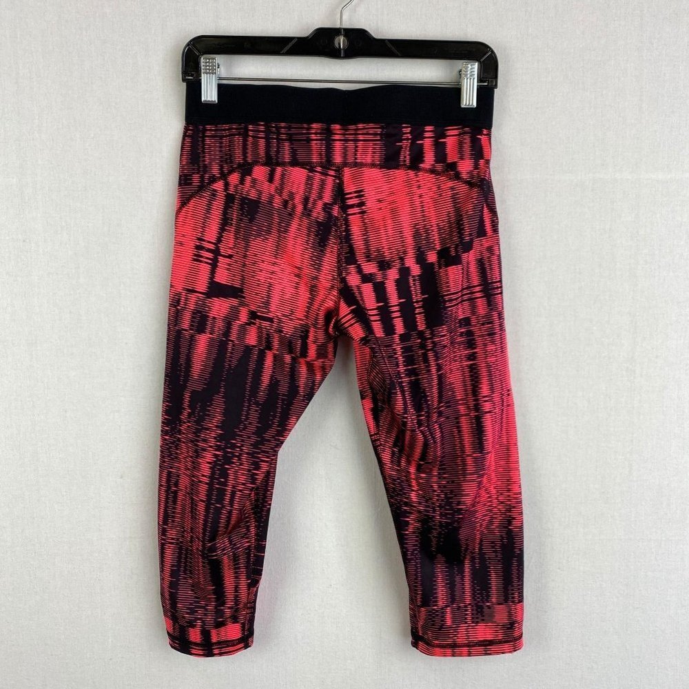 Adidas Red Pattern Capri Legging - image 4
